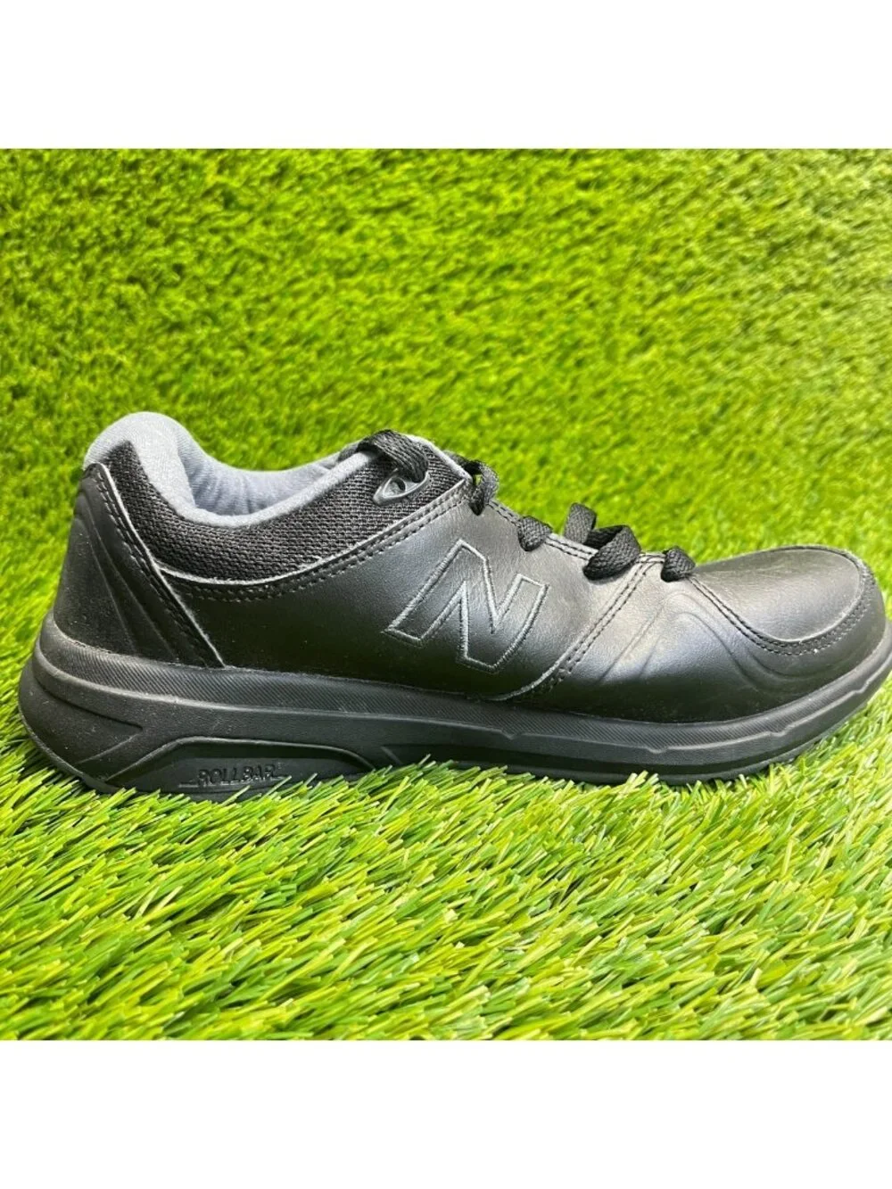 New Balance 813 Womens Size 6.5D Black Athletic Walking Leather Shoes Sneakers